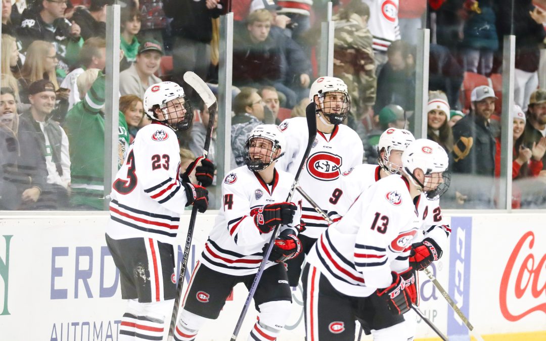 Men’s hockey scores 6 unanswered goals twice in series with rival North Dakota