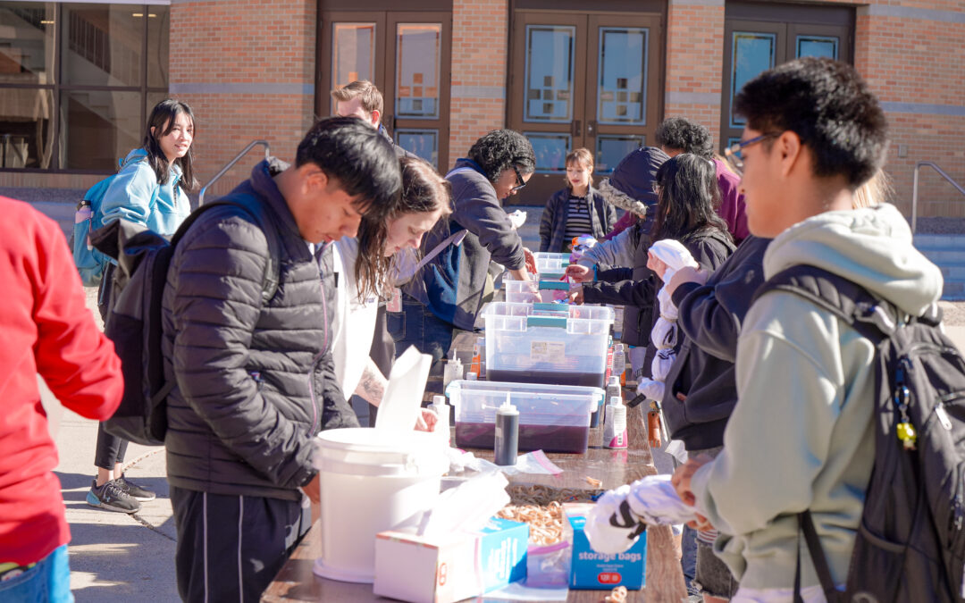 Warm Fires and Warmer Smiles Mark the Beginning of SCSU Homecoming